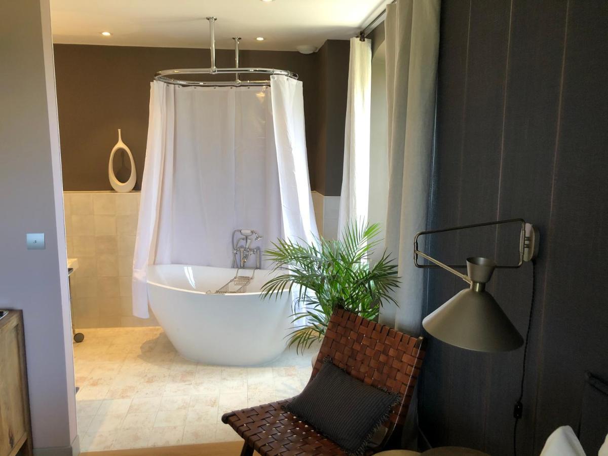 La Bastide Des Grands Chenes Bed & Breakfast Lambesc Exterior foto