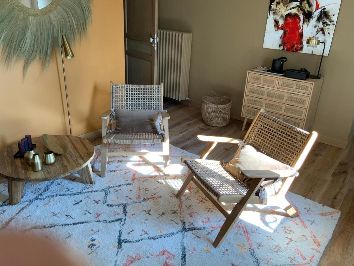 La Bastide Des Grands Chenes Bed & Breakfast Lambesc Exterior foto