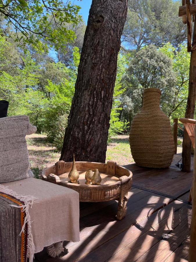 La Bastide Des Grands Chenes Bed & Breakfast Lambesc Exterior foto