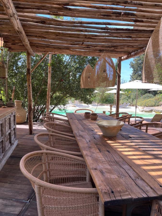 La Bastide Des Grands Chenes Bed & Breakfast Lambesc Exterior foto