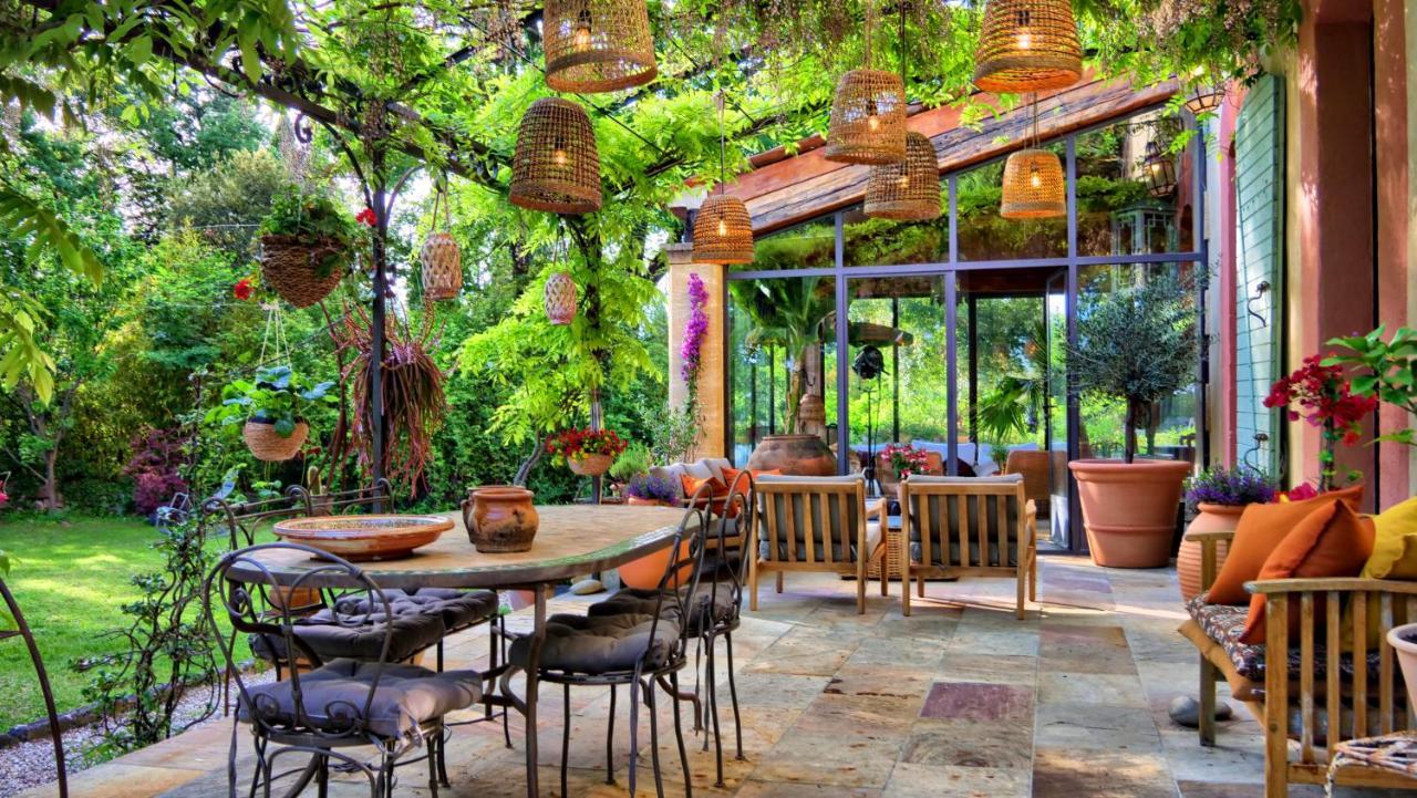 La Bastide Des Grands Chenes Bed & Breakfast Lambesc Exterior foto